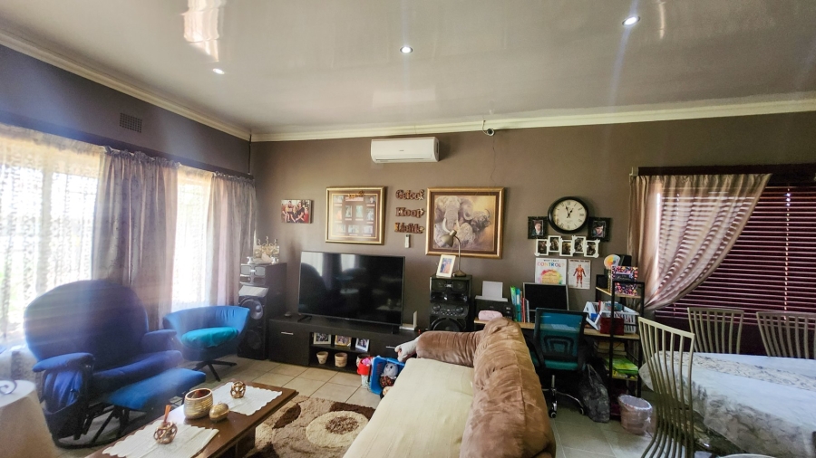 3 Bedroom Property for Sale in Stilfontein Ext 2 North West